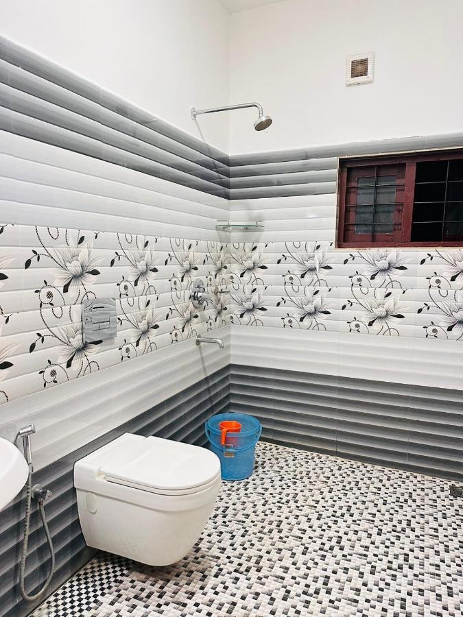 Pkn Homestay Kumily Теккаді Екстер'єр фото